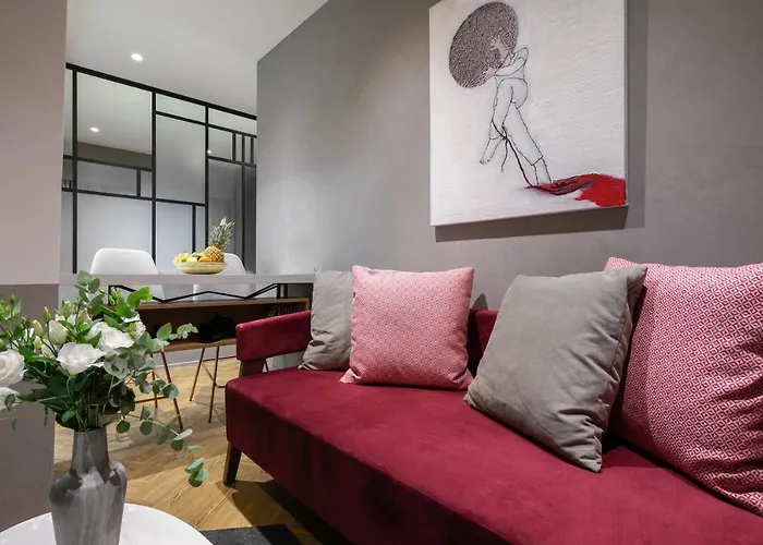 Olvios Luxury Suites